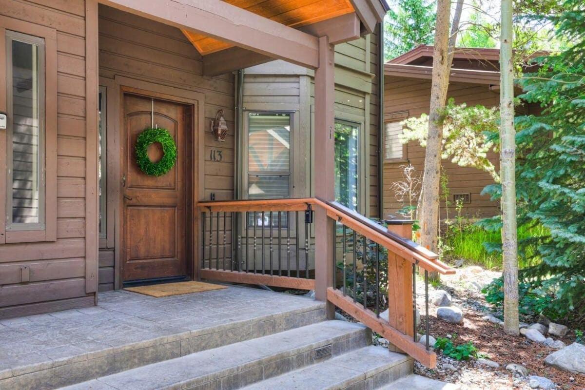 Luxury Modern Townhome Steps To Ski Lifts And Downtown With Nature At Your Patio Breckenridge Exterior foto