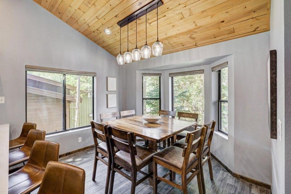 Luxury Modern Townhome Steps To Ski Lifts And Downtown With Nature At Your Patio Breckenridge Exterior foto